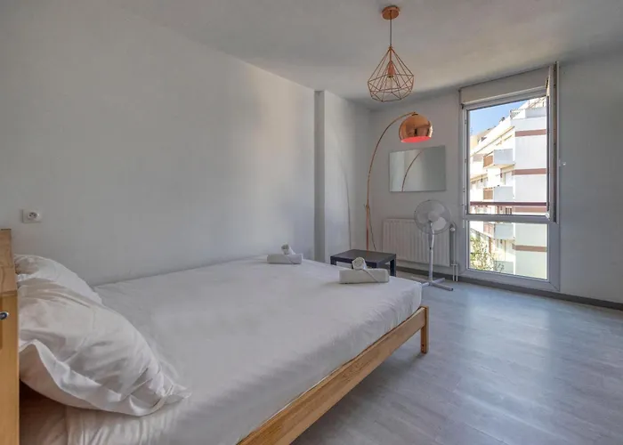 Le Jungle - Rocade - Grand Place Apartament *